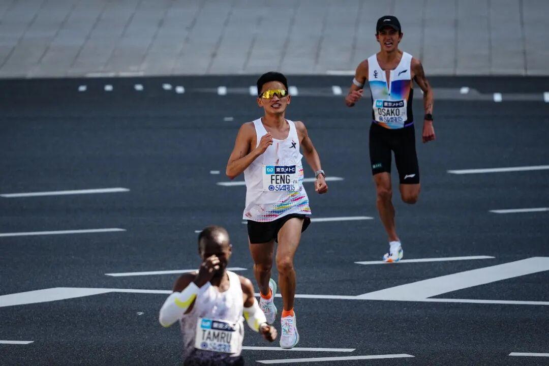 MK体育-2:05:58！全新纪录！
